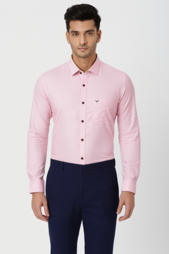 Men’s Solid Light Pink Formal Shirt