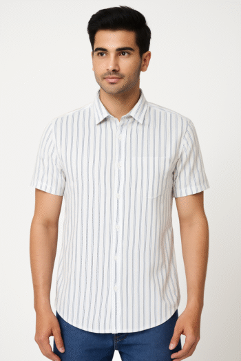 Men’s White Striped Short-Sleeve Shirt