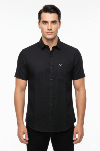Men’s Black Solid Slim Fit Short Sleeve Shirt